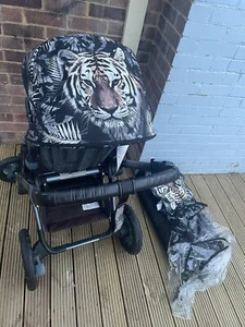 Bugaboo Cameleon Pushchair Diesel Frame/seat Fabric & New Tiger Hood/Apron Pram - Picture 1 of 21