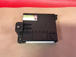06-08 Toyota Rav4 Temperature A/C Heat Air Amplifier Control Module 88650-42240 - Picture 1 of 4