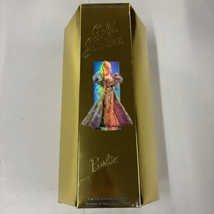 Barbie Gold Jubilee 35th Aniversary 1994 Mattel Ultra Limited Edition 12009 NRFB - Picture 1 of 3