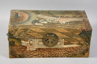 Q50N10- Asiatika Holzfaser Truhe handbemalt mit Gesellschaftsszene - Bild 1 von 4