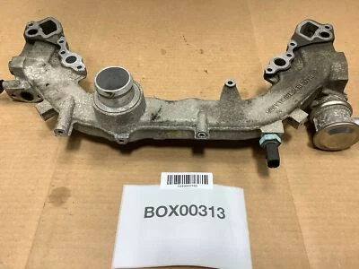 Porsche Cayenne 2005 4,5 L motor transferencia de refrigeración sin una válvula OEM+ Foto 1 de 4