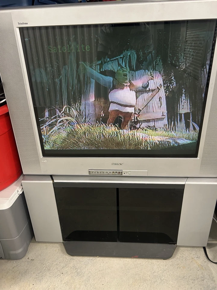 Controle remoto Sony Trinitron KV-36FS100 36 CRT TV retrogaming TV SUPORTE *ENTREGAR - Imagem 1 de 4