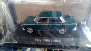 FIAT 1500  (1963) GRANDES CLASICOS ARGENTINOS - Cars LA NACION - Picture 1 of 2