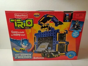 Fisher Price DC Super Friends TRIO BATCAVE (CosBman1561) - Picture 1 of 8