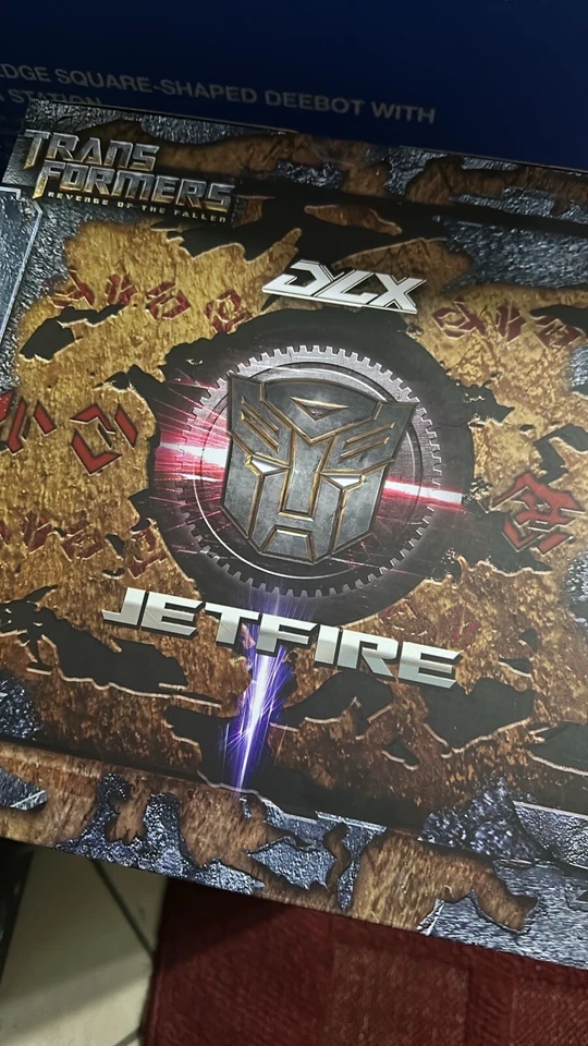 Threezero Transformers Revenge of the Fallen – DLX Jetfire