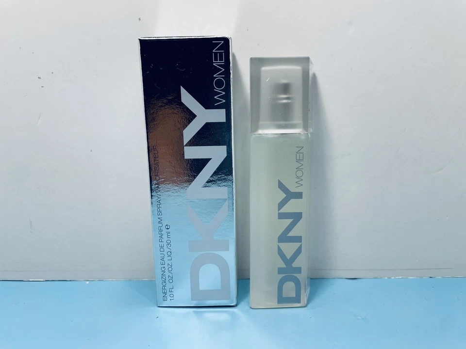 DKNY - MUJER - EAU DE PARFUM ENERGIZANTE - SPRAY - 1,0 OZ - NUEVO Y EN CAJA Foto 1 de 1