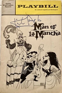 MAN OF LA MANCHA 1967 PLAYBILL AUTOGRAPHED ANTA WASHINGTON SQUARE THEATRE - Picture 1 of 3