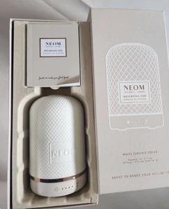 Neom Wellbeing Pod Diffusore di Oli Essenziali Coperchio in Ceramica Bianca - Foto 1 di 1