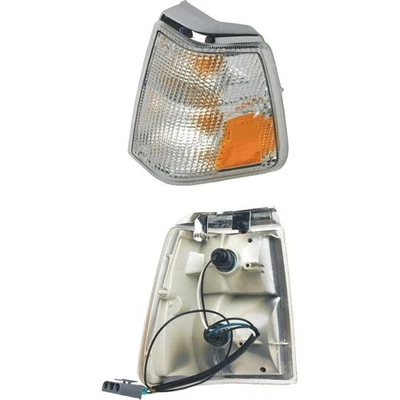 URO Parts 1312623 Turn Signal For 86-93 Volvo 240 244 245 - Image 1 of 4