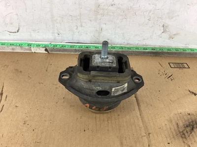 2006 - 2009 Land Rover Range Rover Sport Right Side Engine Mount OEM - Image 1 of 4