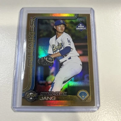 2025 Topps Pro Debut Gold Foil Hyun-Seok Jang 23/50 - Image 1 of 3