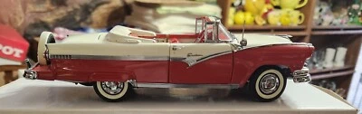 Vintage 1956 Ford Fairlane Sunliner Red diecast Car 1/24 scale by Danbury Mint - Image 1 of 4