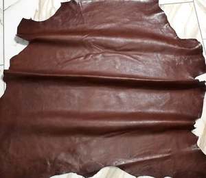 LEDER TIP 39951-UD, Lederreste, 1 Lederhaut 0,8mm, kastanienbraun nappa - Picture 1 of 2