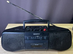 Boombox Sony CFS B15 Portable Stereo AM/FM Cassette Tested And Working Vintage - Picture 1 of 9