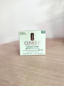 Clinique Moisture Surge SPF25 - 50ml or 30ml - Picture 1 of 6