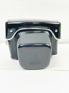 PRAKITA / PENTACON HARD LEATHER CAMERA CASE WITH STRAP - 35mm CAMERA CASE - Picture 1 of 6