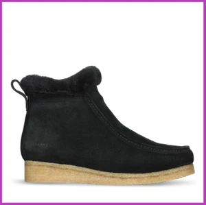 Women's Clarks Originals WALLABEE FROST Black Suede Zip-Up Ankle Shoes Boots - Picture 1 of 9