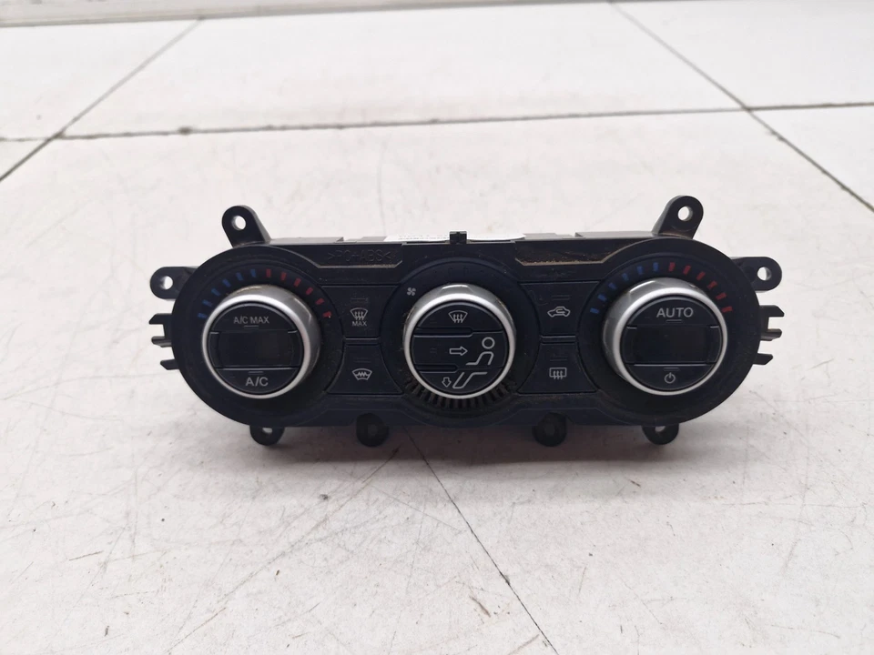 Ford Ranger MK3 A/C Heater Climate Control Module AB39-18C612-AG 2011-2015 - Image 1 of 4