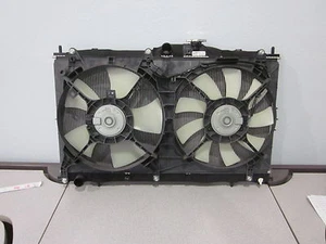 + '04-10 GALANT Engine Cooling Fan Assembly (AA222000-1762) - Photo 1/5
