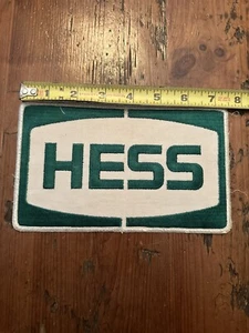 HESS BENZIN gestickter Bügelbild Uniform Aufnäher 7 1/2 x 4 1/2 - Bild 1 von 2