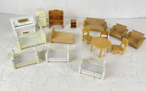 Sylvania Families Furniture Doll Furniture Small Brown Plastic Mix Job Lot P70