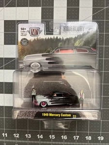 NEW 2025 M2 Machines 1949 Mercury Custom Diorama Pink CHASE 1/750🔥 - Picture 1 of 2