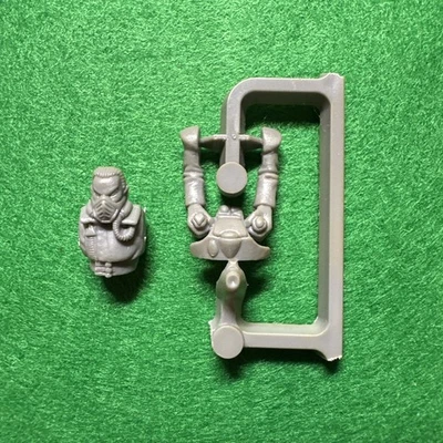 Warhammer 40k Eldar Vehicle Pilot Crew Body Arms Bits New Games Workshop GW 🟢 - Image 1 of 4