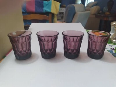 Juego de 4 vasos de jugo de naranja amatista Foto 1 de 4