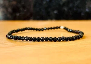Pulsera elástica minimilástica facetada de turmalina negra genuina de 3 mm de 7", - Imagen 1 de 8
