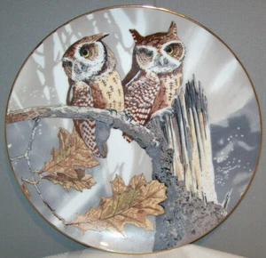 World Wide Line CHRISTMAS 1980 Perching Owls 9-1/4" Sample Plate James Josey Art - Picture 1 of 2