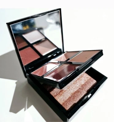 Kit de Ladrillos y Labios Brillo Marrón Bobbi Nuevo LE Foto 1 de 4