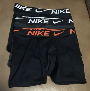 Brand New Boys Nike Essential Micro Boxer Briefs Size Medium 3 Pairs $28 Value - Picture 1 of 3