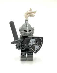 LEGO Heroic Knight minifigure CMF Series 9 71000 - Picture 1 of 6
