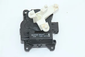 Stellmotor Heizung Honda CR-V 2 0637008940 DENSO 07-2003 - Picture 1 of 3