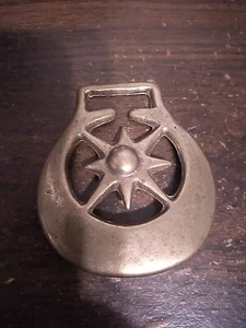 Brass reins decoration Medallion Sun 2.5in X 2in - Picture 1 of 4