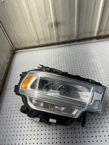 2019-2020 DODGE 2500 PICKUP Right Headlamp LED PARTS ONLY USED - Picture 1 of 9