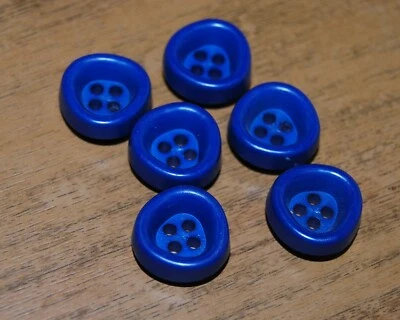 #71 Vintage, Blue, 4 Hole, Triangle, Craft, Sewing, Buttons, x6 - Image 1 of 4