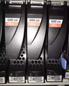 EMC 005049438 VNX5100 5300 600G 10K 2.5"-3.5" V3-VS10-600 hard drive - Picture 1 of 2