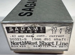 Motore a lattine Sagami 2032 - 12VDC, 0,43A - 20x32mm doppio albero - NOS - NWSL - Foto 1 di 4