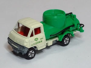 Vintage Tomica Green White Toyota Dyna Vacuum Car No 18 Japan Near Mint 1/68 - Picture 1 of 3