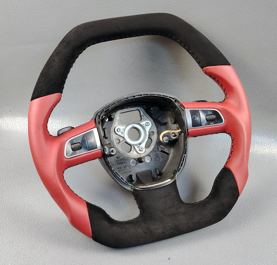 AUDI A4 QUATTRO S4 S LINE 2009 2012 VOLANTE FONDO PLANO GAMUZA Y CUERO Foto 1 de 4