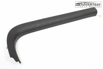 Cadillac CT4 2020-2025 alféizar de la puerta delantera izquierda panel de cubierta de desgaste OEM Foto 1 de 4