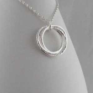 Sterlingsilber Handarbeit ineinandergreifend drei Kreise Anhänger Liebe Freundschaft - Bild 1 von 12