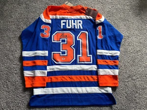 GRANT FUHR Edmonton Oilers SIGNED Auto Mitchell & Ness JERSEY PSA COA New M - Picture 1 of 5