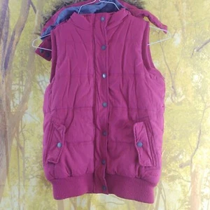Fat Face cherry pink polyester cotton nylon Gilet. UK girl's age 12, age 13 - Picture 1 of 9