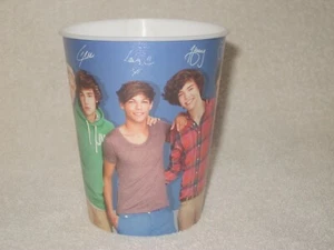 One Direction 1D Liam Harry 16 oz Reuseable Hard Plastic Signed Collectible Cup - Picture 1 of 3