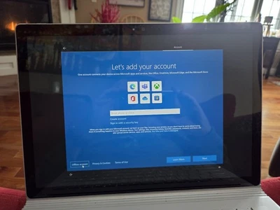 Microsoft Surface Book 2 15" (512GB SSD, Intel Core i7-8650U, 1.90GHz, 16GB RAM, Foto 1 de 4