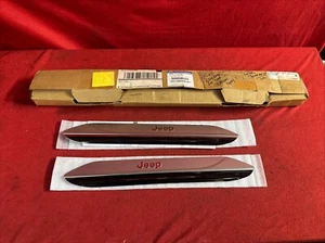 82214263AB Door Sill Guard Jeep Renegade Stainless Steel (2015-2023) Mopar OEM - Picture 1 of 5