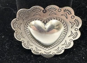 Vintage Navajo Sterling Silver Heart Pendant (CP3012243) - Picture 1 of 3