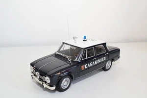 B81 1:18 MINICHAMPS ALFA ROMEO GIULIA SUPER CARABINIERI BLU OTTIME CONDIZIONI. - Foto 1 di 12